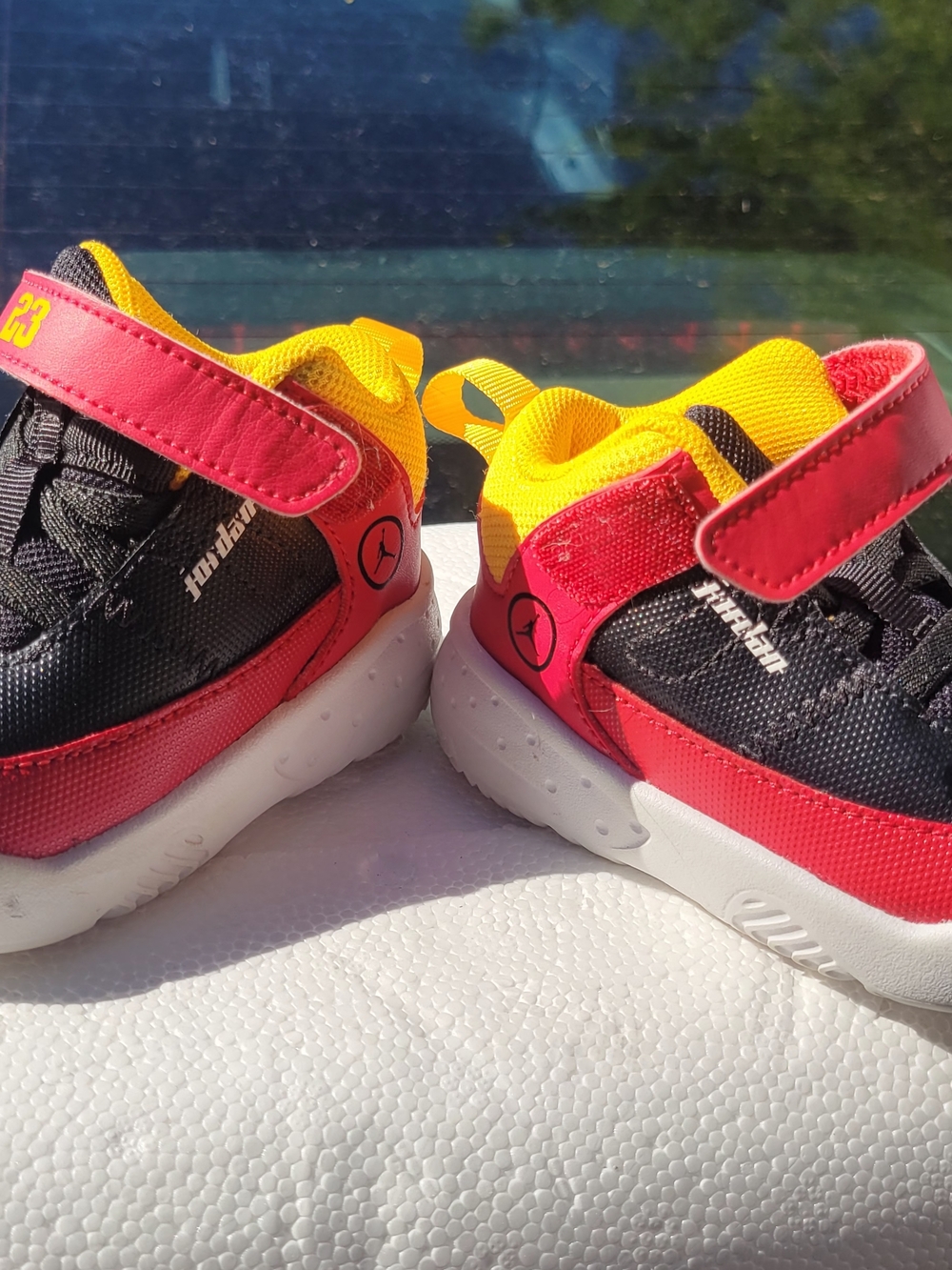 N8ke Jordan Kids Black, Red & Yellow Sneaker Shoes 4c - Picture 3 of 9